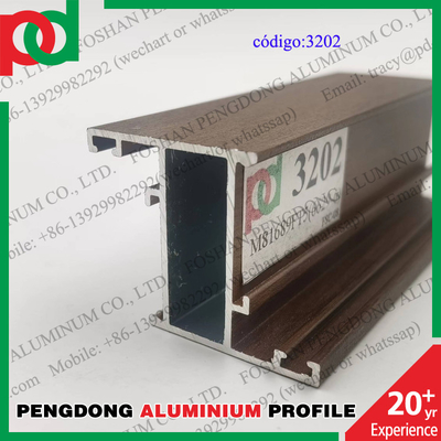 0.15mm T5 temperano i profili di alluminio di rivestimento del legno per le serie L20 L25 L32 L5000 della Bolivia