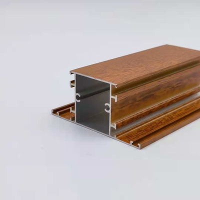 I profili di alluminio di rivestimento di legno della Libia Algeria spolverizzano le estrusioni di alluminio rivestite