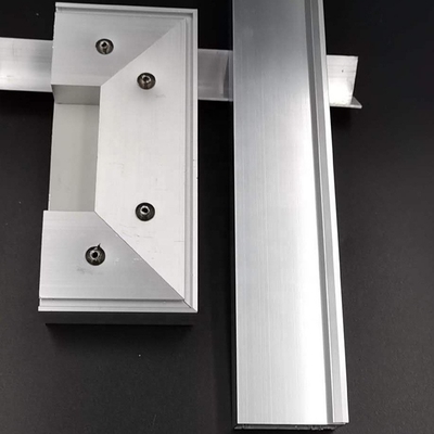 Lucidatura d'argento luminosa T5 6063 di profilo di alluminio dell'armadio da cucina