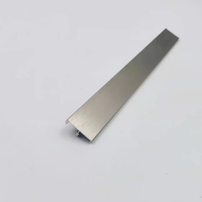 18.6mm T modellano i profili di bordo decorativi espelsi della disposizione di alluminio