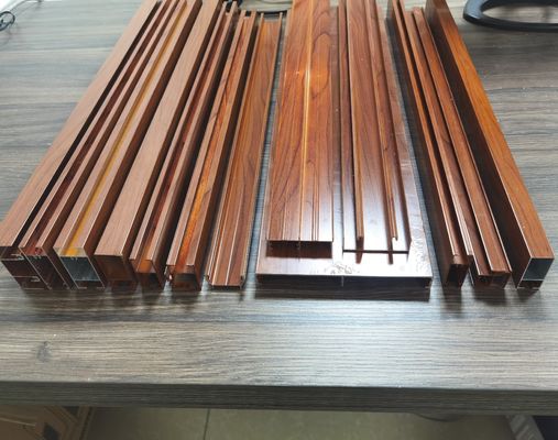 Prezzo buono L20 e L25 Profili in alluminio a colori popolari per finestre e porte in linea