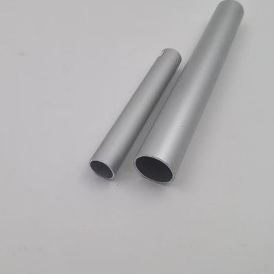 Prezzo buono L'iso 14001 ha espulso profili di alluminio della tubatura rettangolari intorno a 40 x a 40 in linea