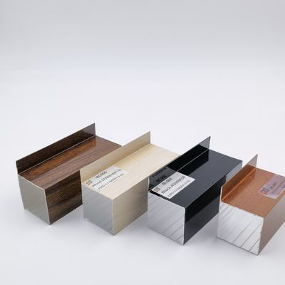 Prezzo buono i profili di 5.8M Length Aluminium Kitchen argentano la lucidatura lucida in linea